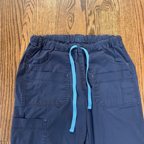 Small tall scrub pants - Picture 2 of 5